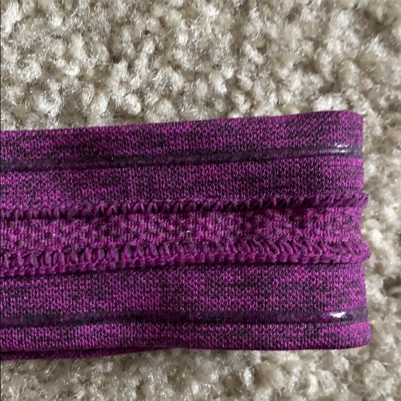 Lululemon Gripped Headband - Picture 3 of 3